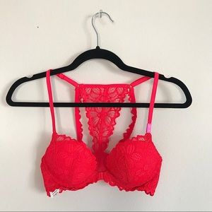 VS PINK PUSH UP BRA NEW
